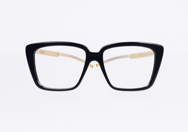 picture of a lasnik eyewear frame name: Sandra, made in austria, soulcrafted