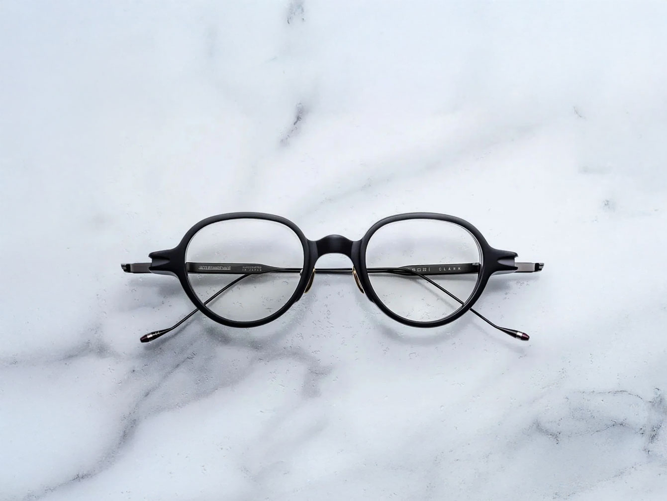 JMM-lasnik-GRAZ-CLARC-VU-PHANTOME