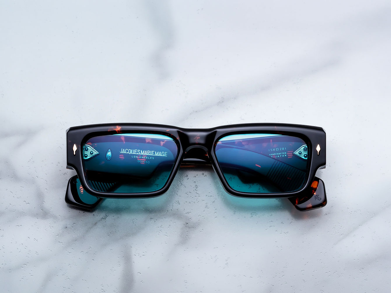 jmm-engel-aegen-Lasnik-curated-eyewear-webshop